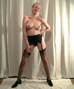 Sexy mature woman approximately stockings slut pics