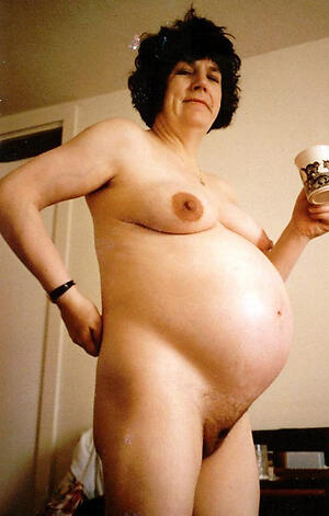 Riveting mature fluent women nude