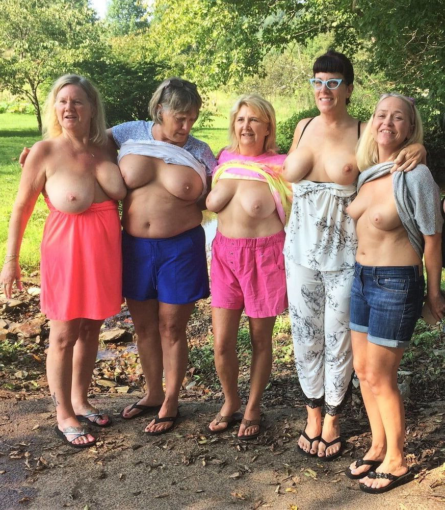 amateur nude group pics photo